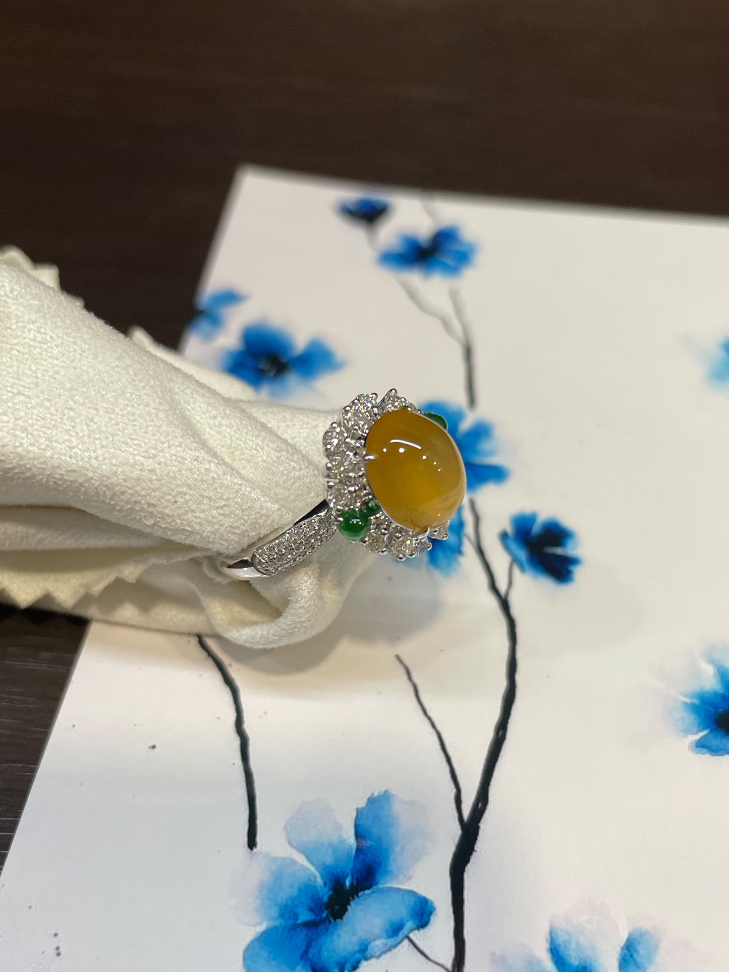 Yellow Jade Cabochon Ring (NJR044)