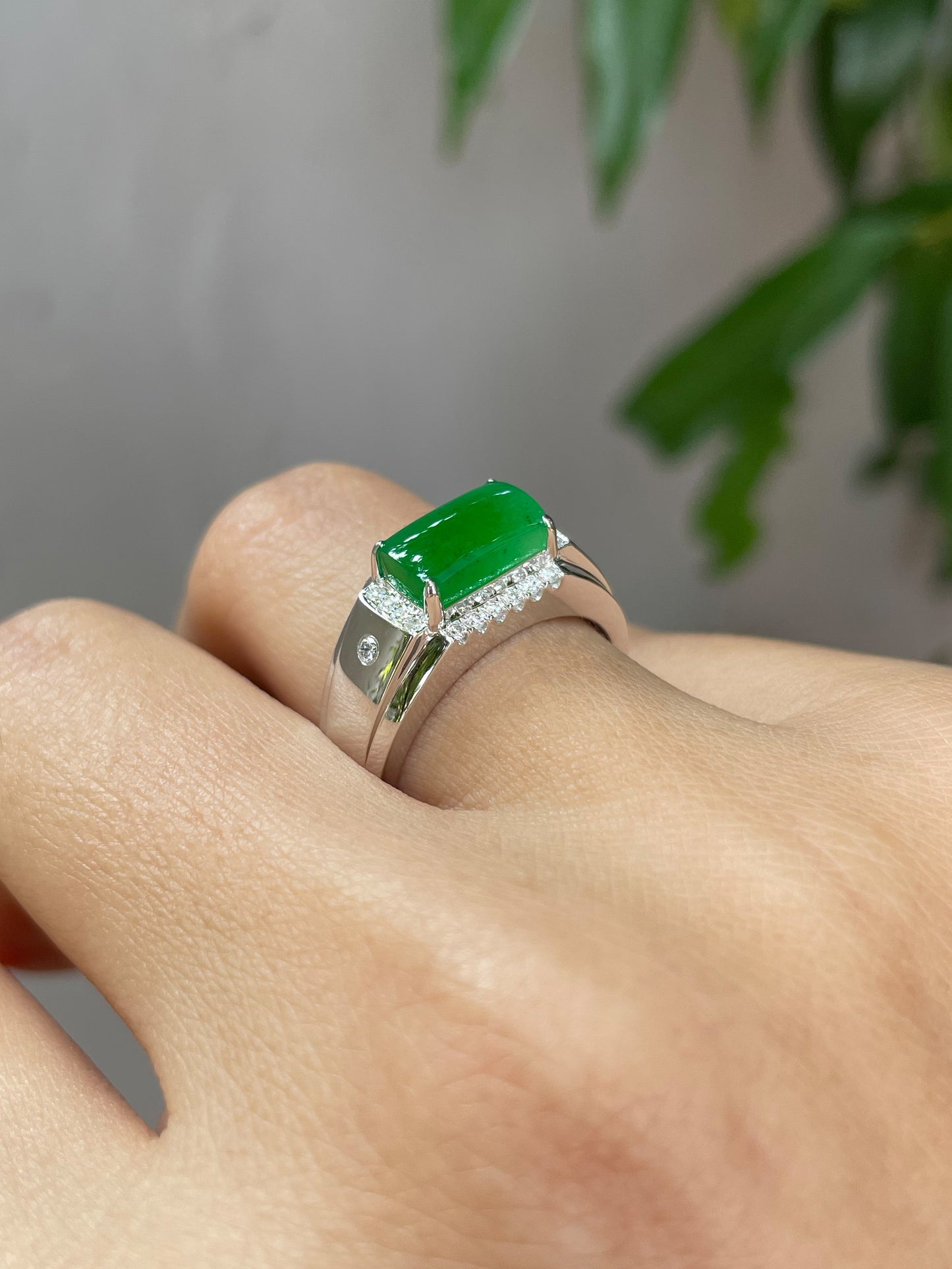Green Jade Ring (NJR053)