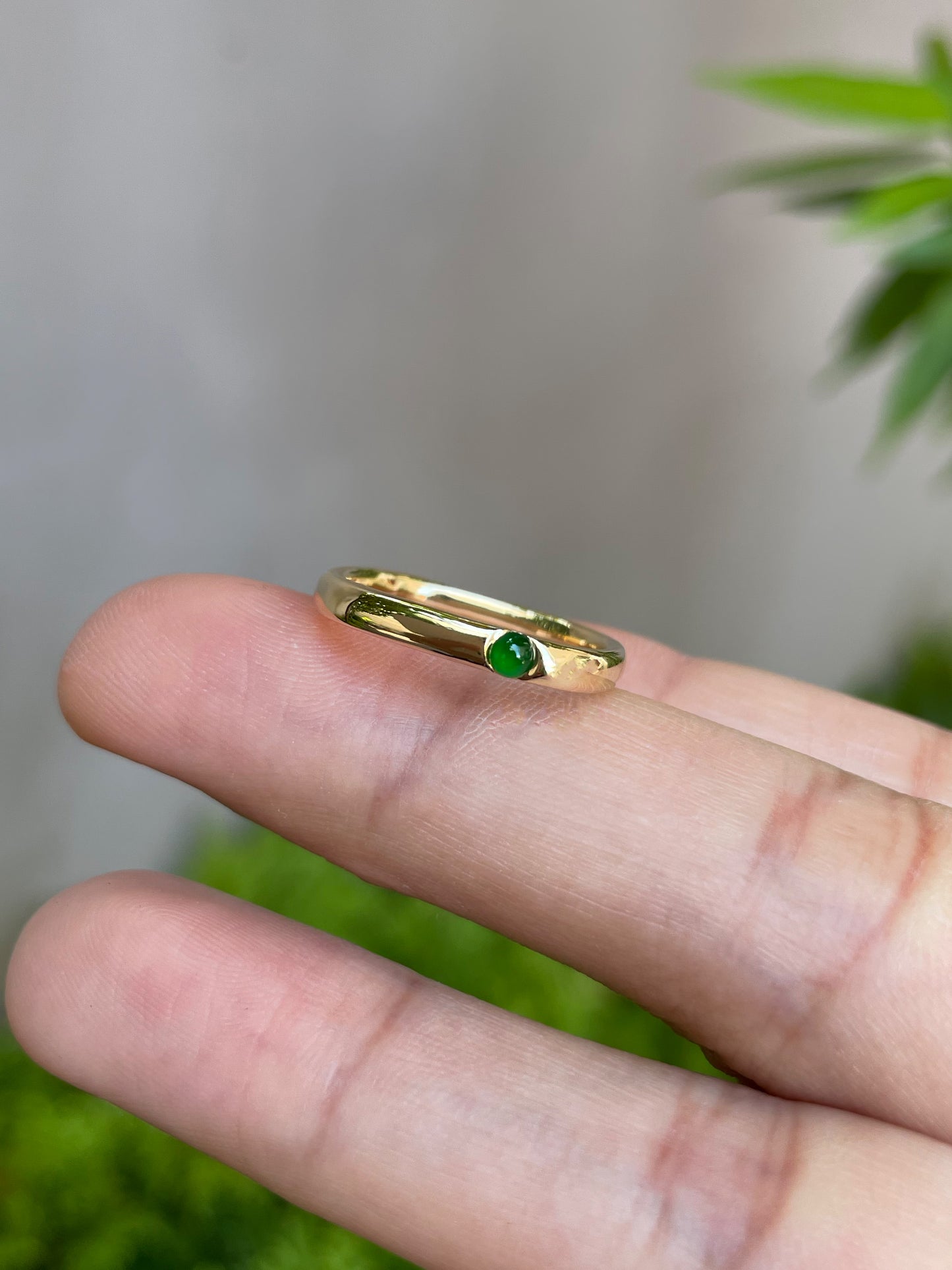 Green Jade Cabochon Ring (NJR057)