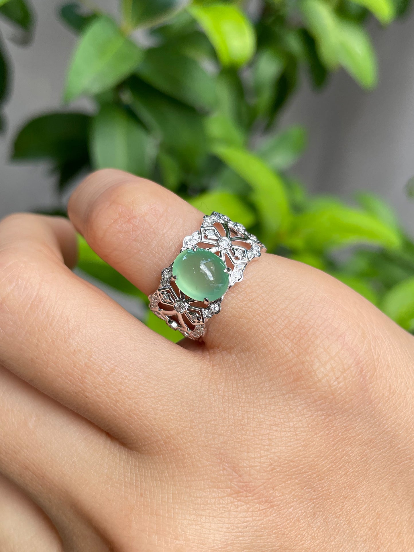 Icy Green Jade Cabochon Ring (NJR074)