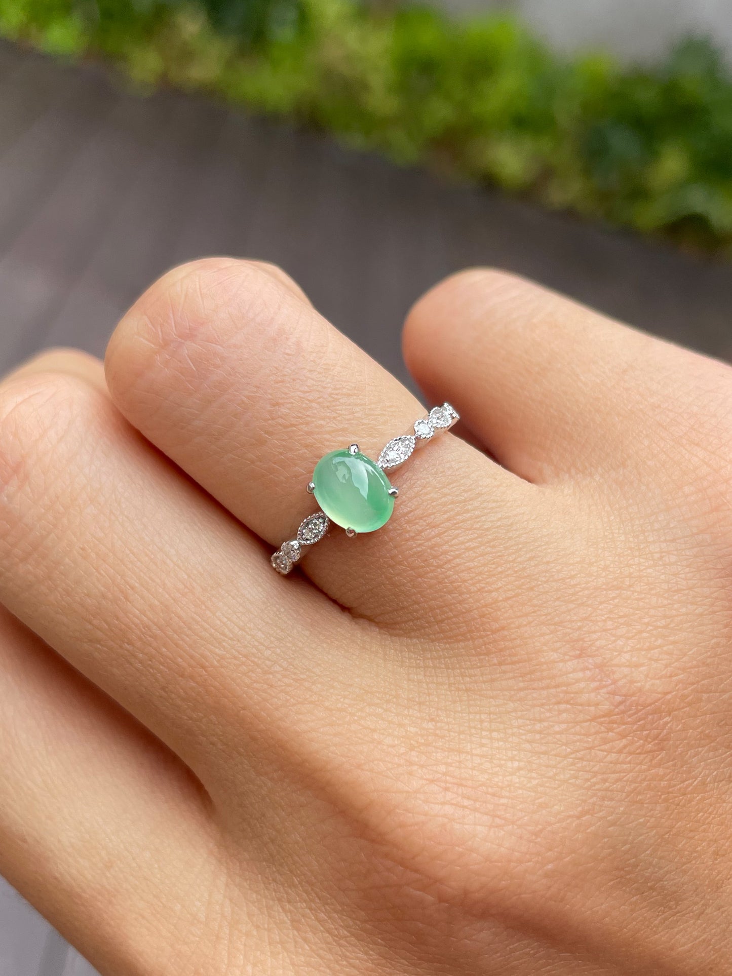 Icy Green Jade Cabochon Ring (NJR080)