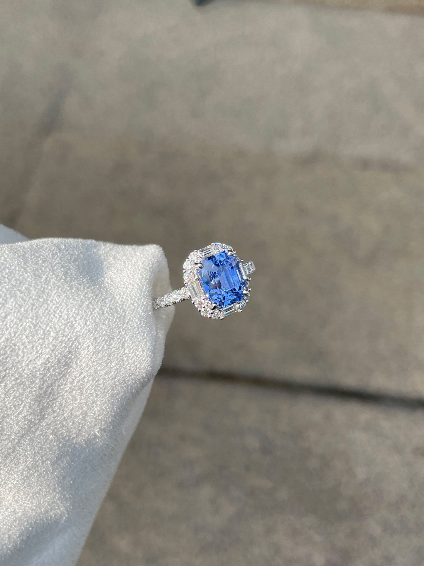 Unheated Blue Sapphire Ring - 2.6CT (NJR081)