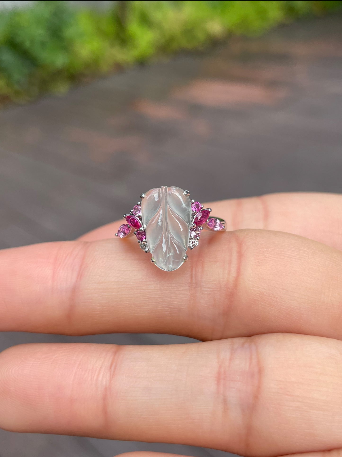 Icy Jadeite Ring - Leaf Carving 叶子 (NJR090)