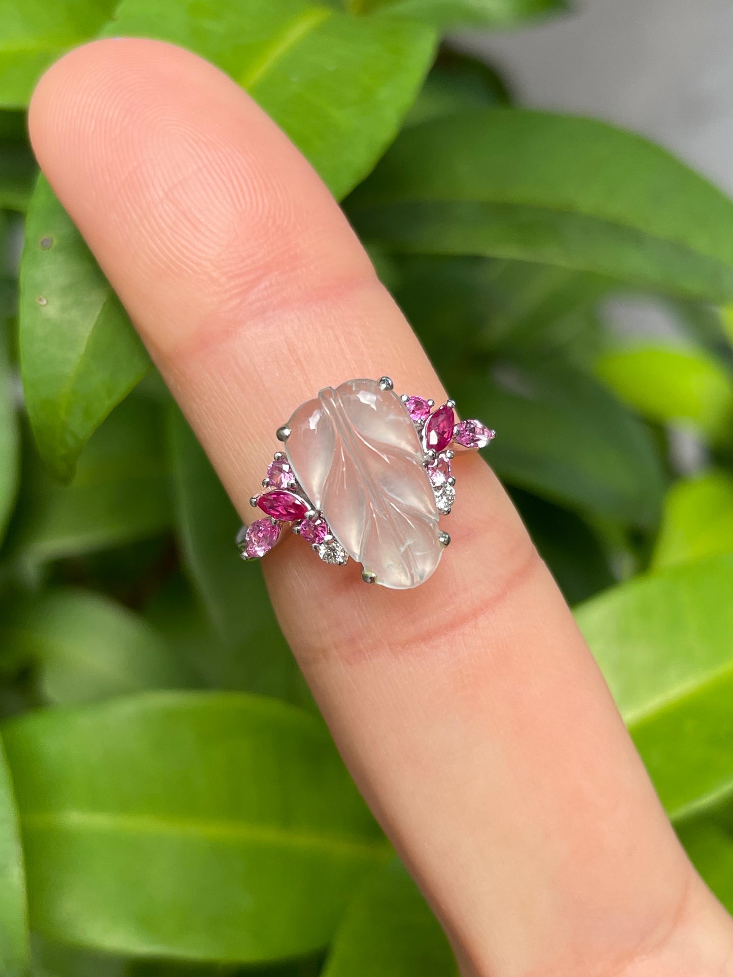 Icy Jadeite Ring - Leaf Carving 叶子 (NJR090)