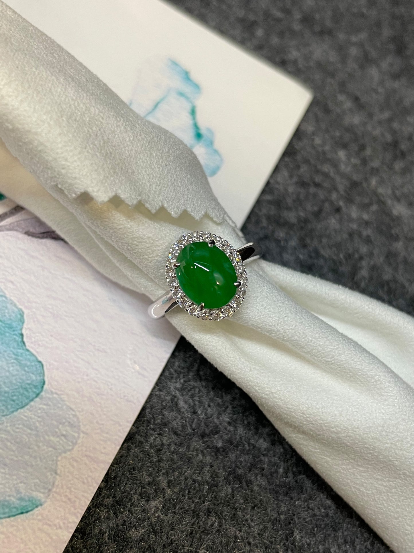 Green Jadeite Cabochon Ring (NJR098)