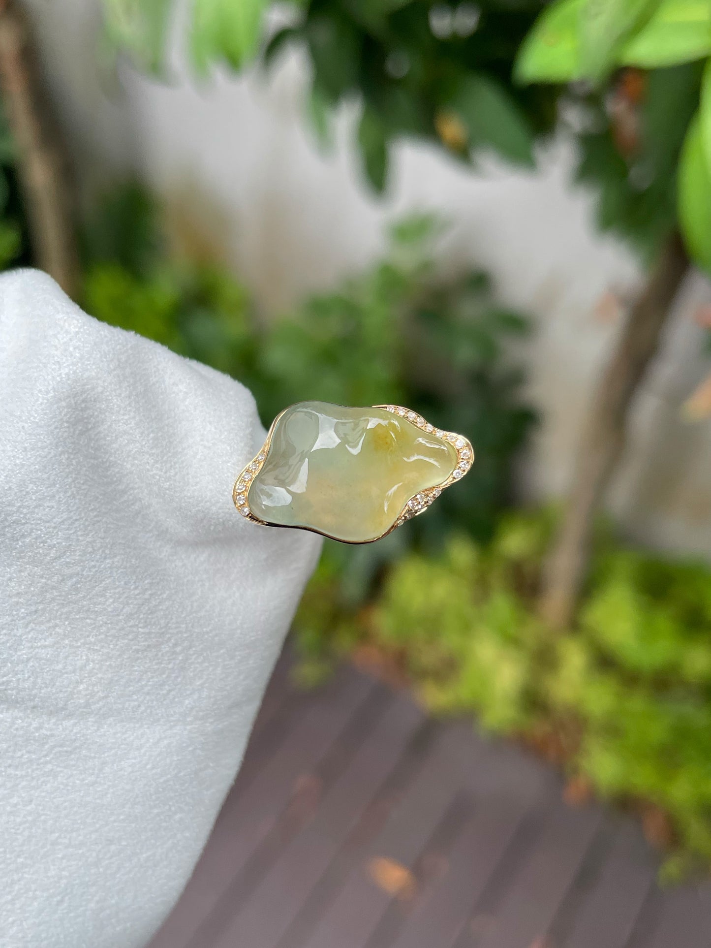 Icy Yellow Jade Ring (NJR107)