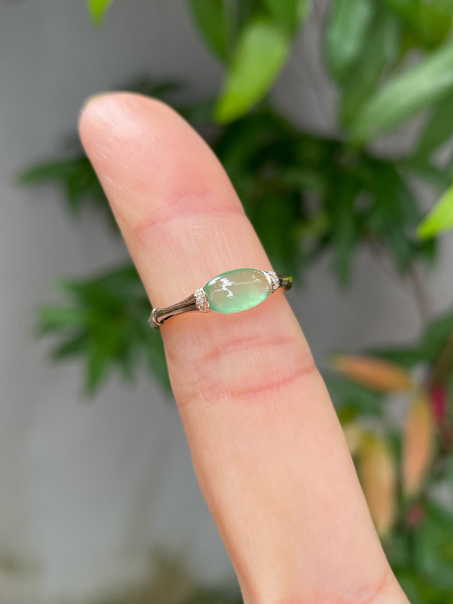 Icy Green Jade Cabochon Ring (NJR124)