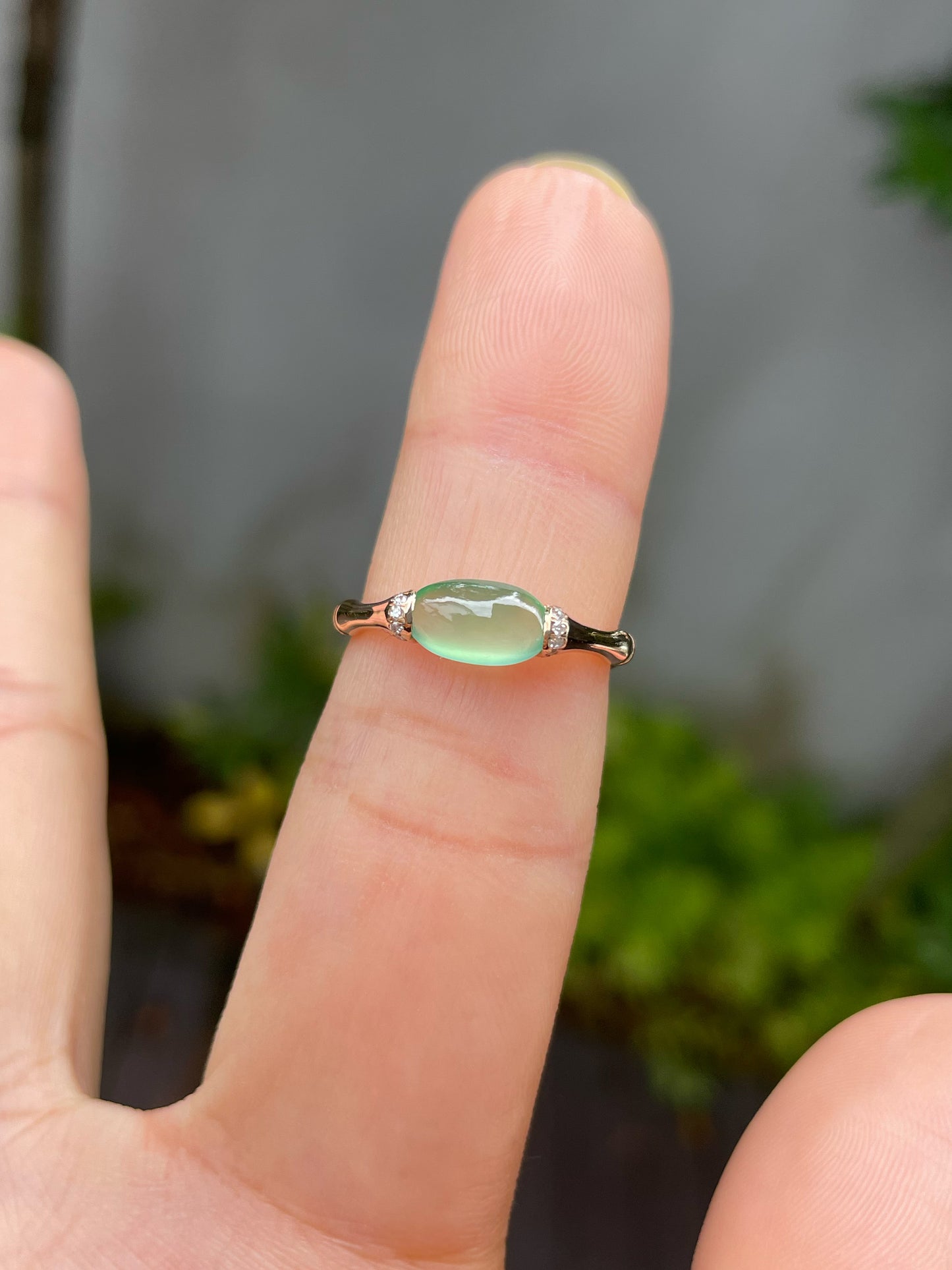 Icy Green Jade Cabochon Ring (NJR124)