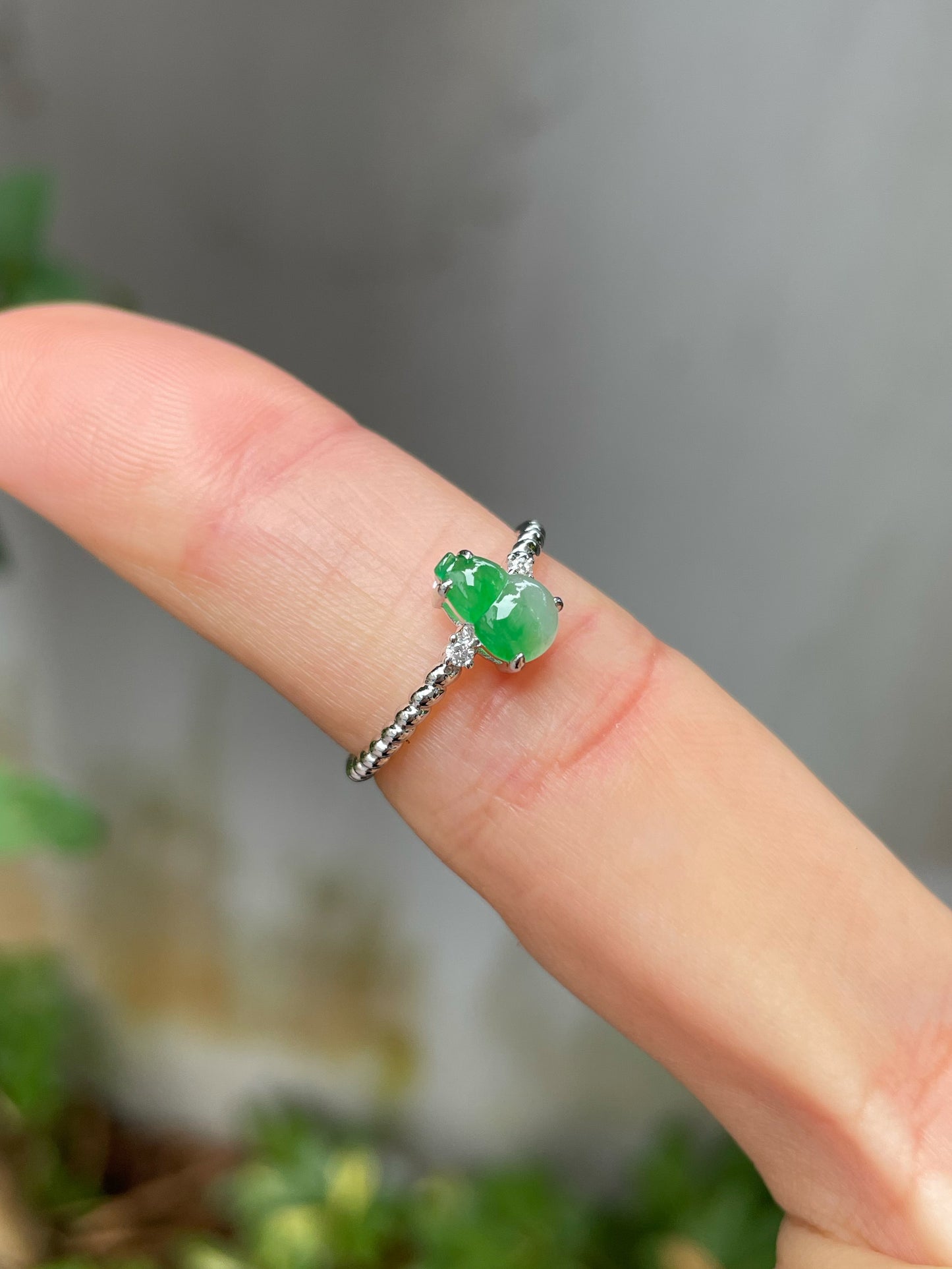 Green Jadeite Ring - Hu Lu 葫芦 (NJR125)