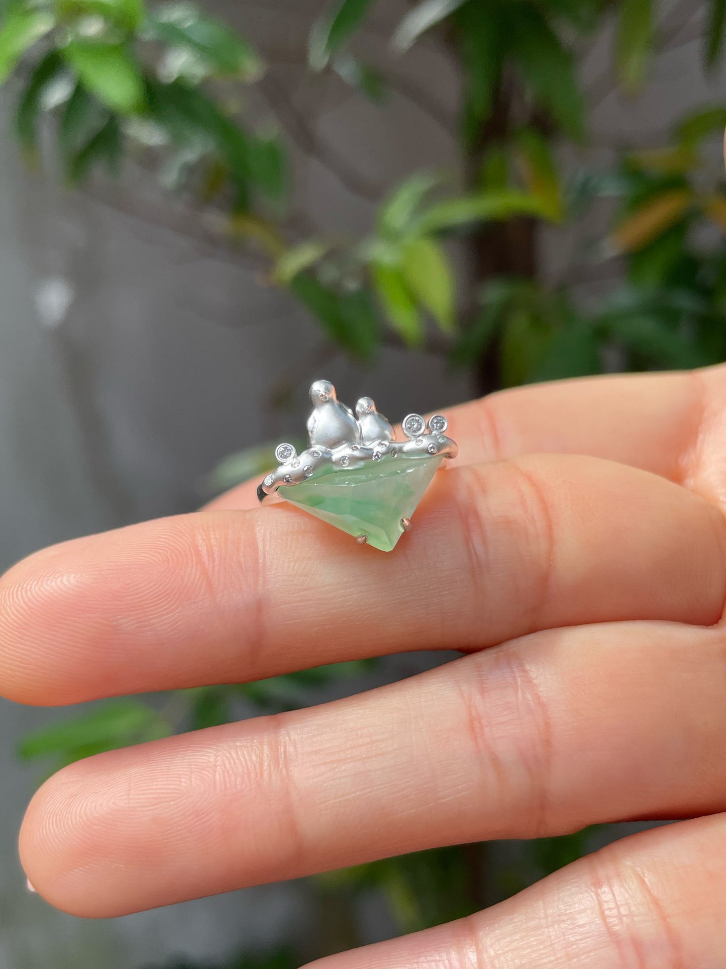 Icy Green Jade Ring - Iceberg with Penguins (NJR140)