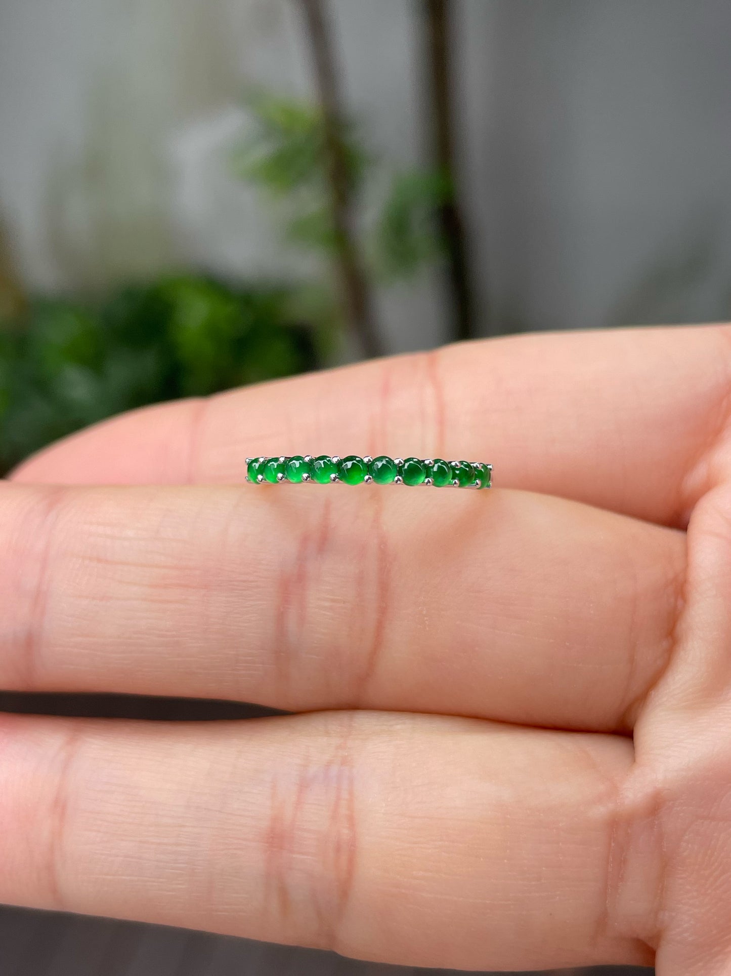 Green Jade Cabochons Ring (NJR143)