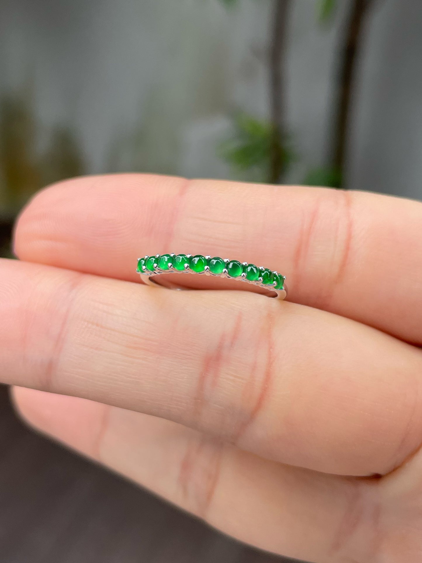 Green Jade Cabochons Ring (NJR143)