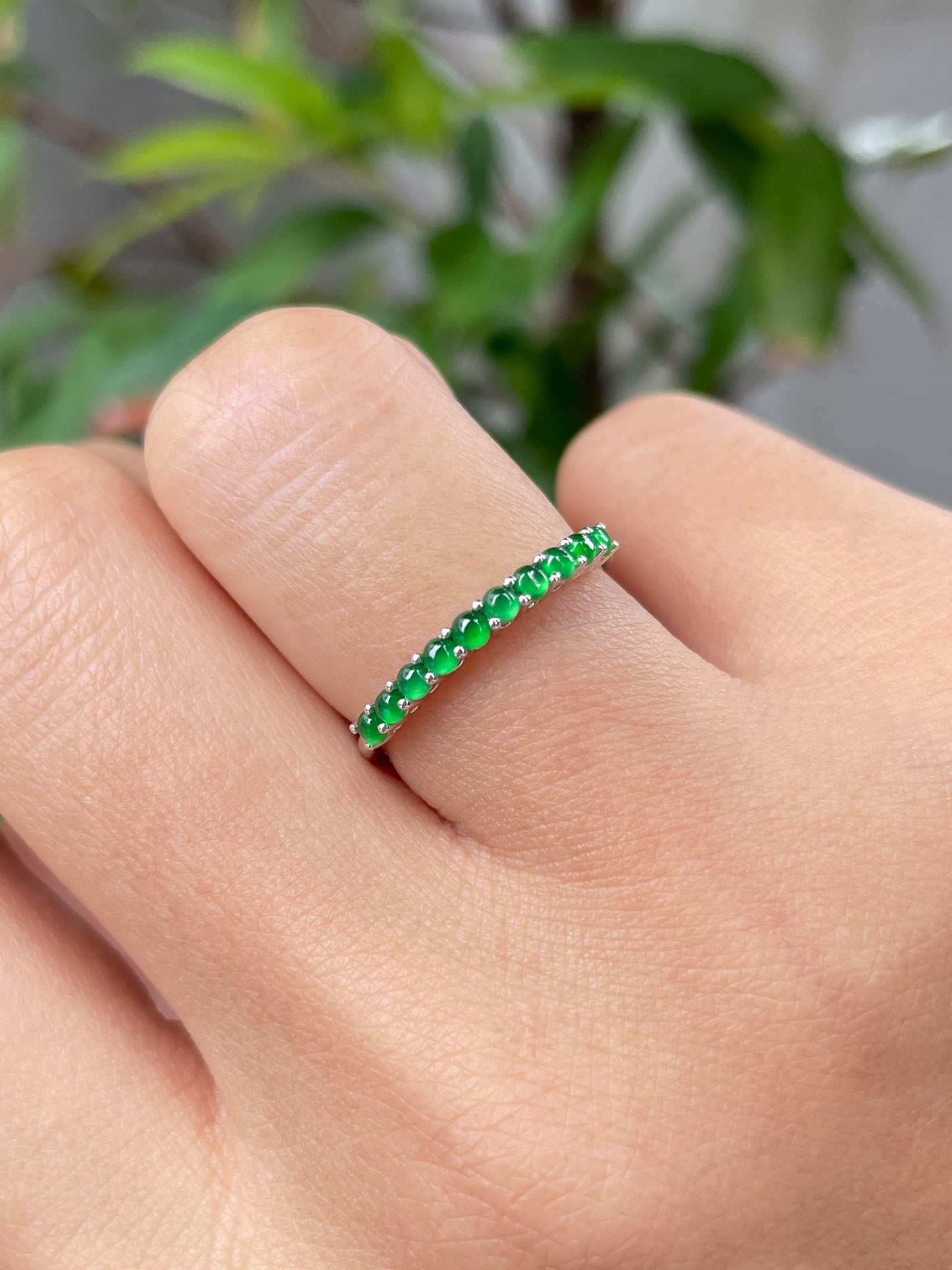 Green Jade Cabochons Ring (NJR143)