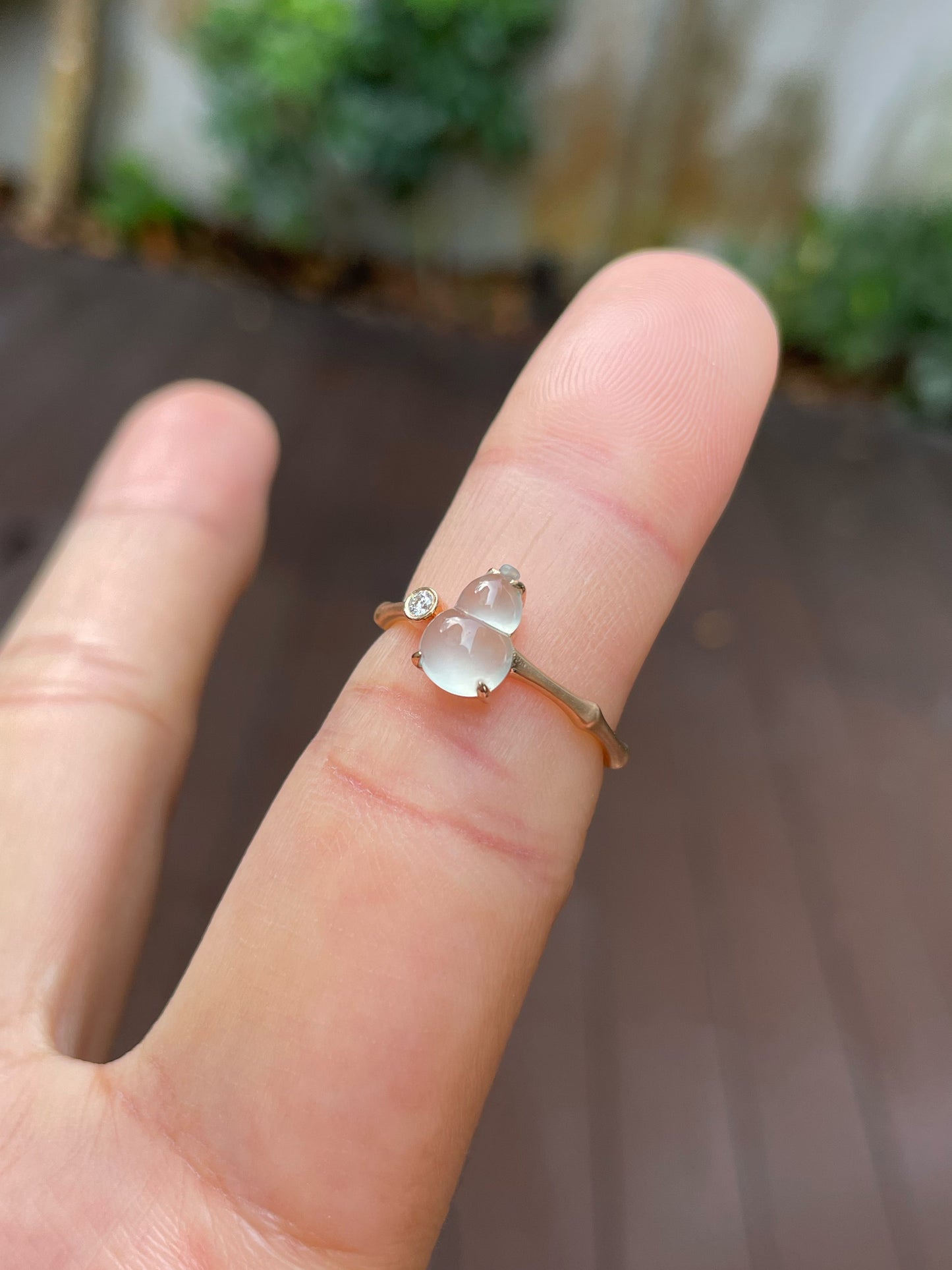 Glassy Jadeite Ring - Hu Lu 葫芦 (NJR152)