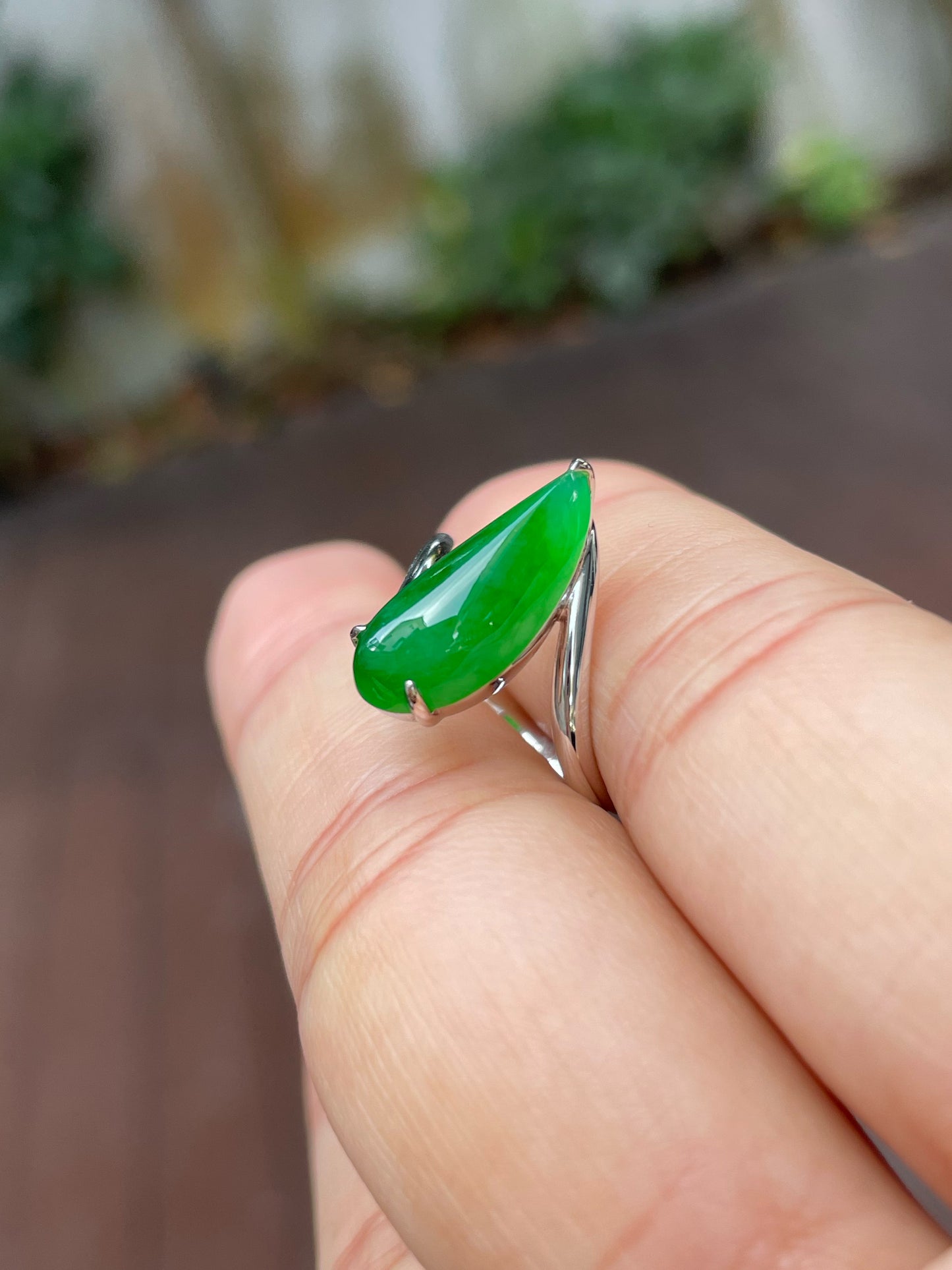 Green Jadeite Ring (NJR156)
