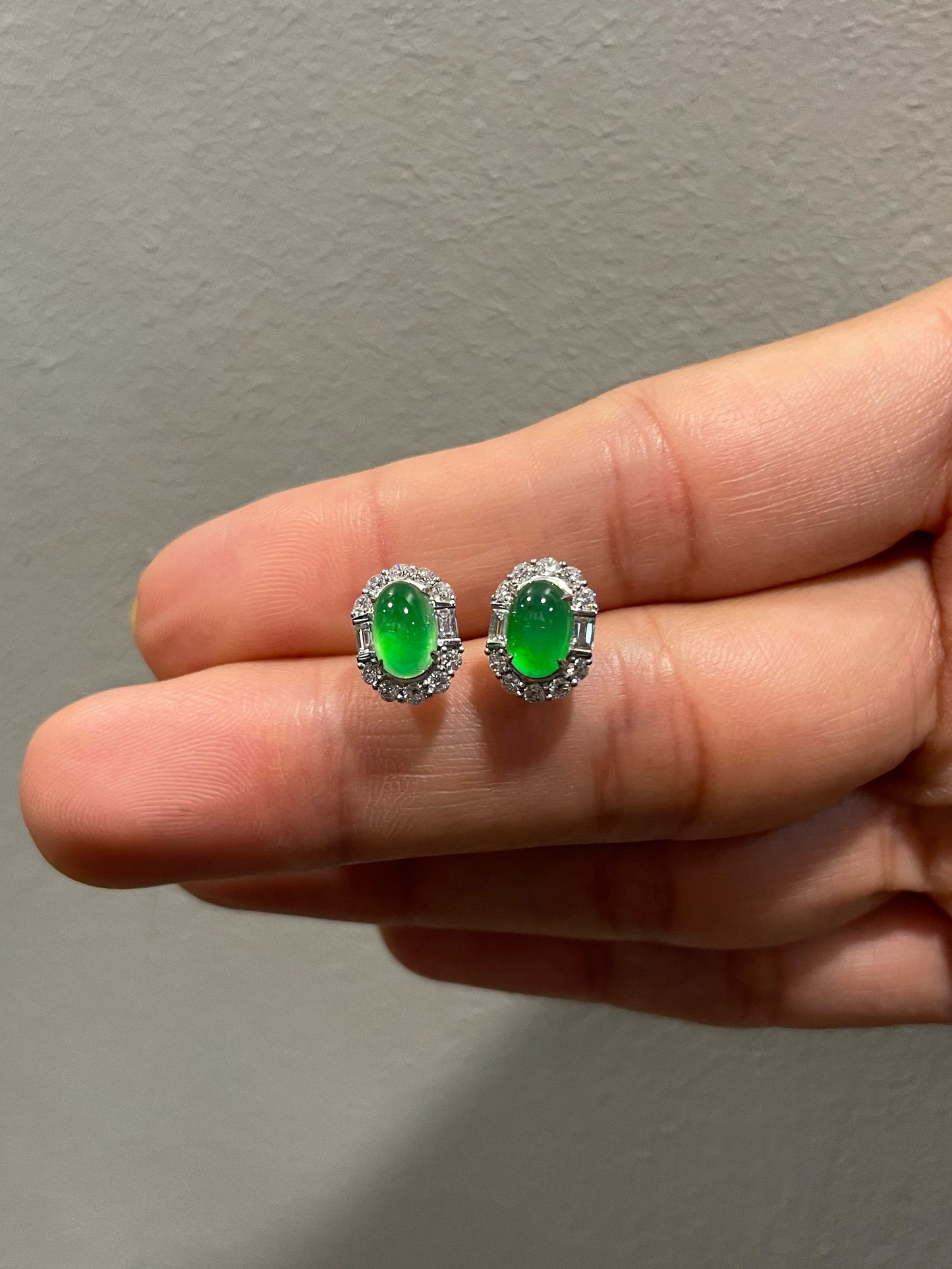 Icy Green Jadeite Cabochon Ring + Earrings (NJS003)