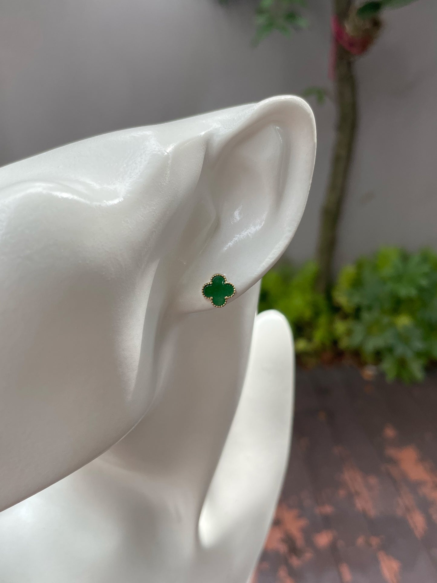 Green Clover Jadeite Ring & Earrings (NJS008)