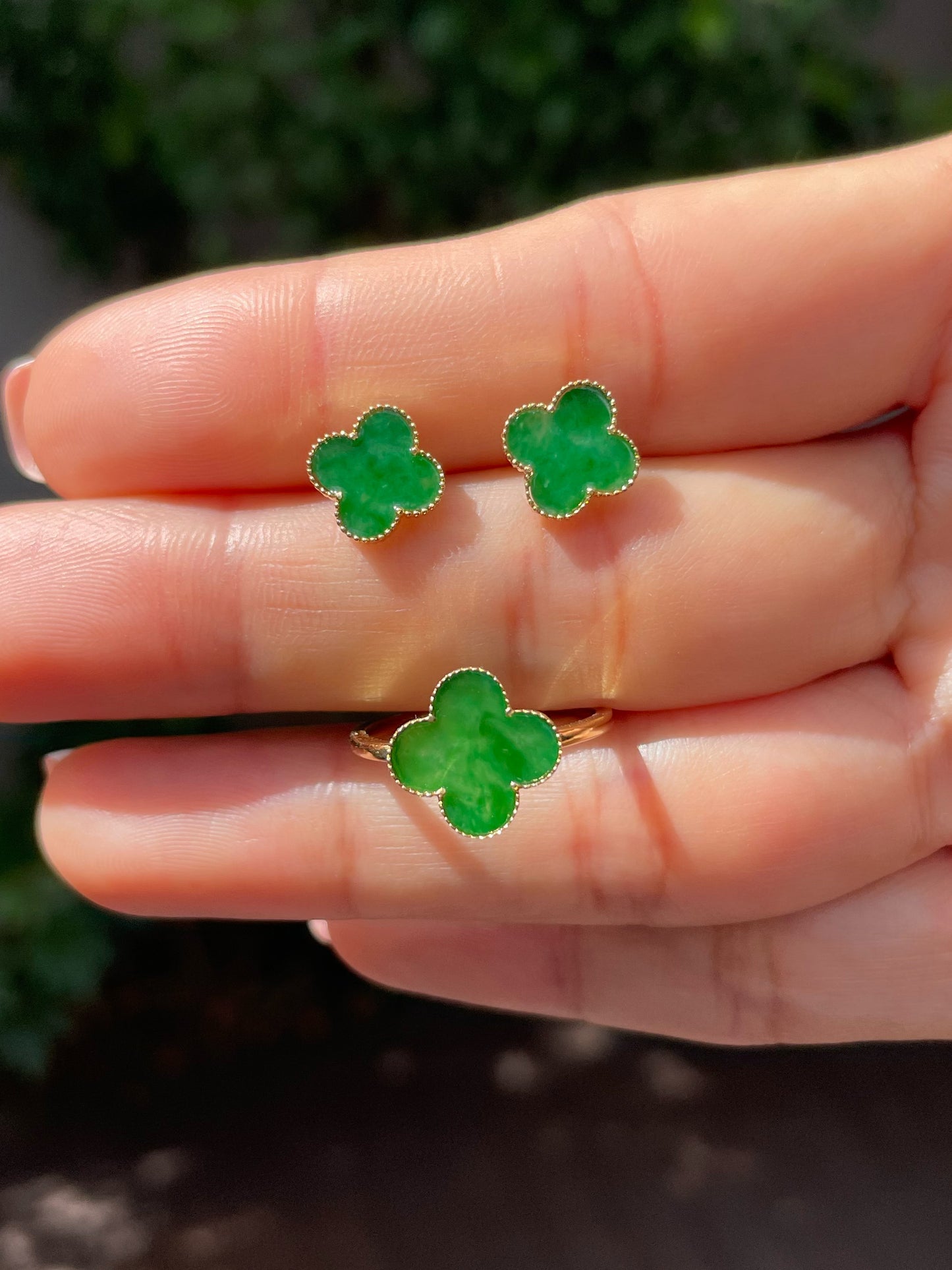Green Clover Jadeite Ring & Earrings (NJS009)