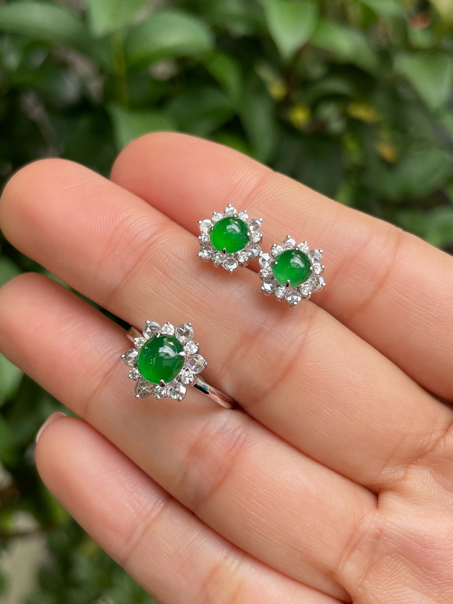 Green Jadeite Cabochons Set - Ring & Earrings (NJS010)