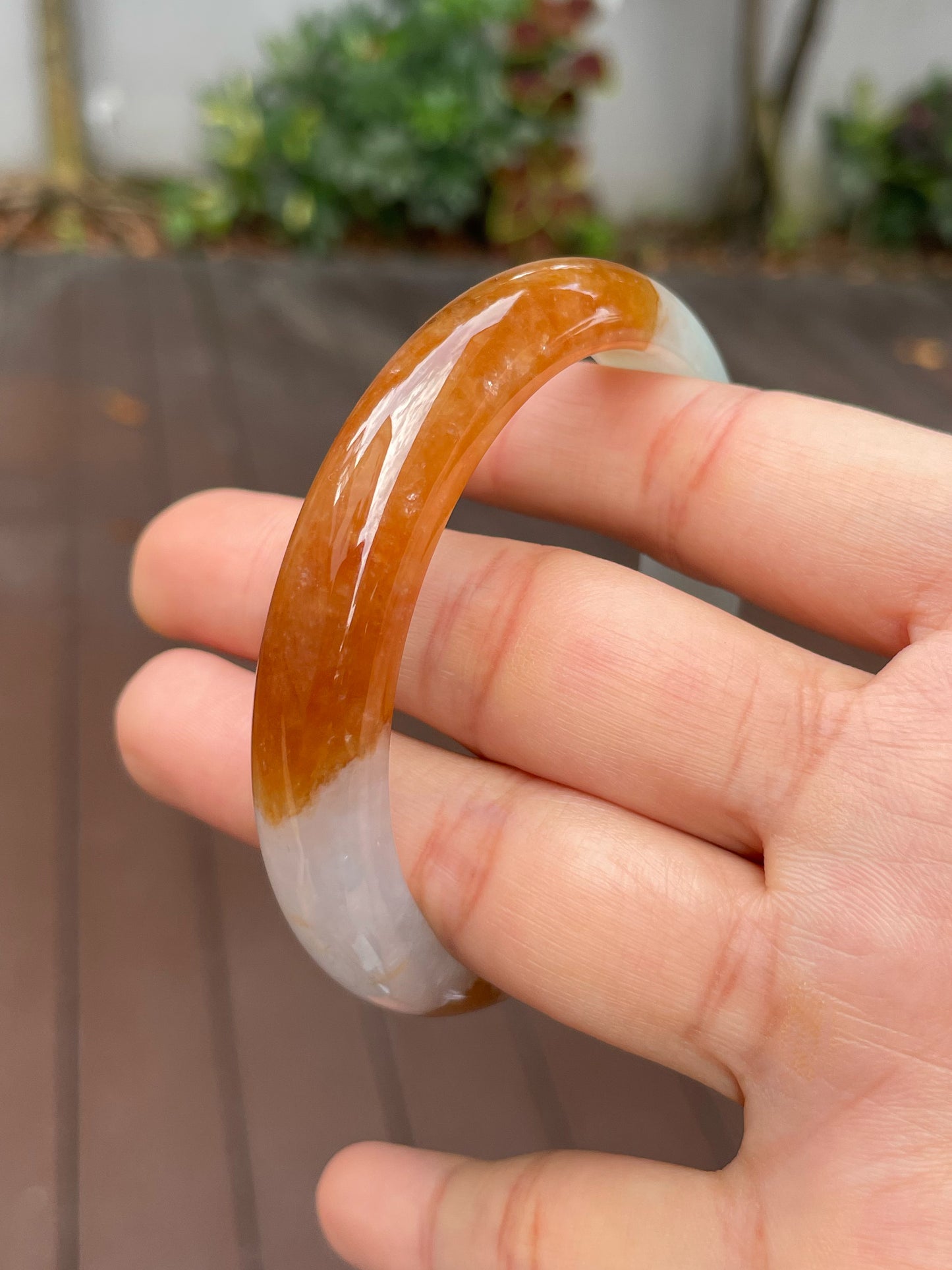 Red Jade Bangle | 57mm (NJBA028)