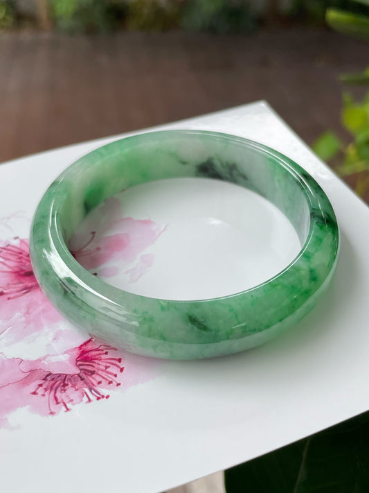 Green Jade Bangle | 53mm (NJBA036)