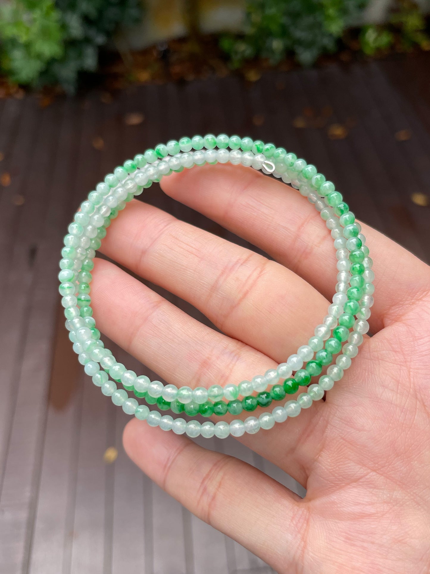 Icy Green Jade Bracelet - Round Beads (NJBA084)