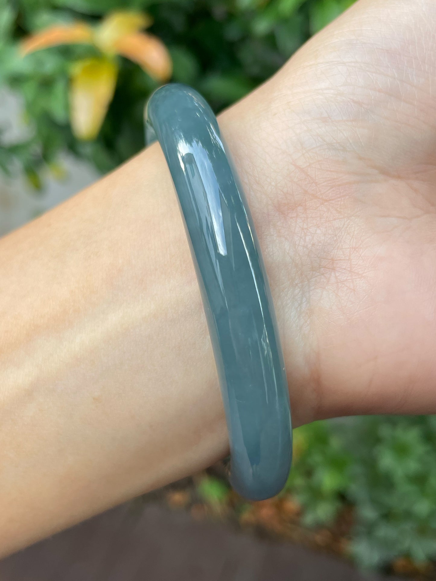 Blue With Green Jade Bangle | 59mm (NJBA100)