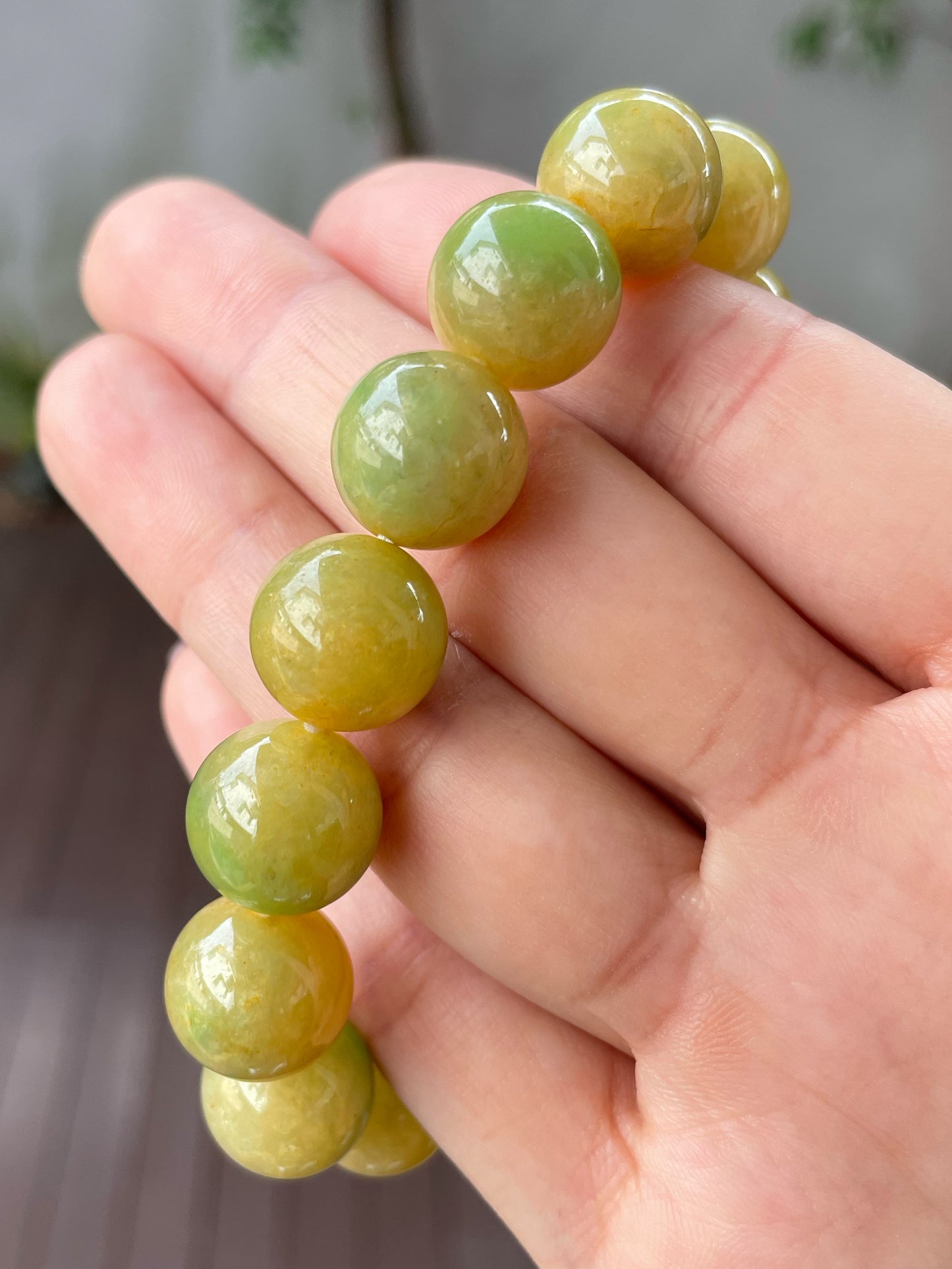 Yellow With Green Jade Bracelet - Round Beads (NJBA109)