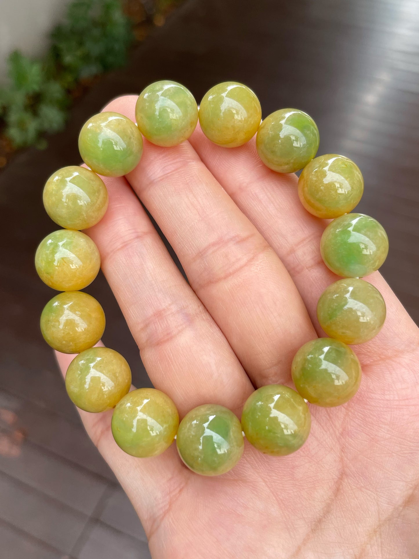 Yellow With Green Jade Bracelet - Round Beads (NJBA109)