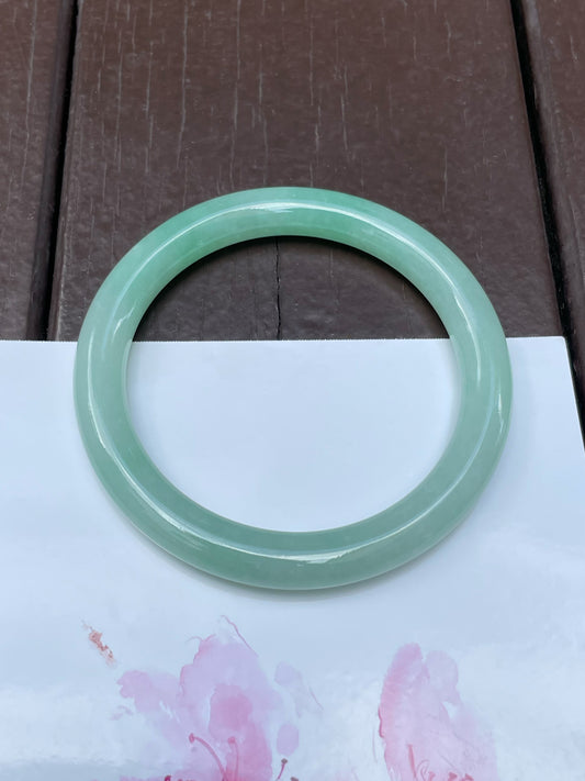 Light Green Jade Bangle | 57mm (NJBA113)