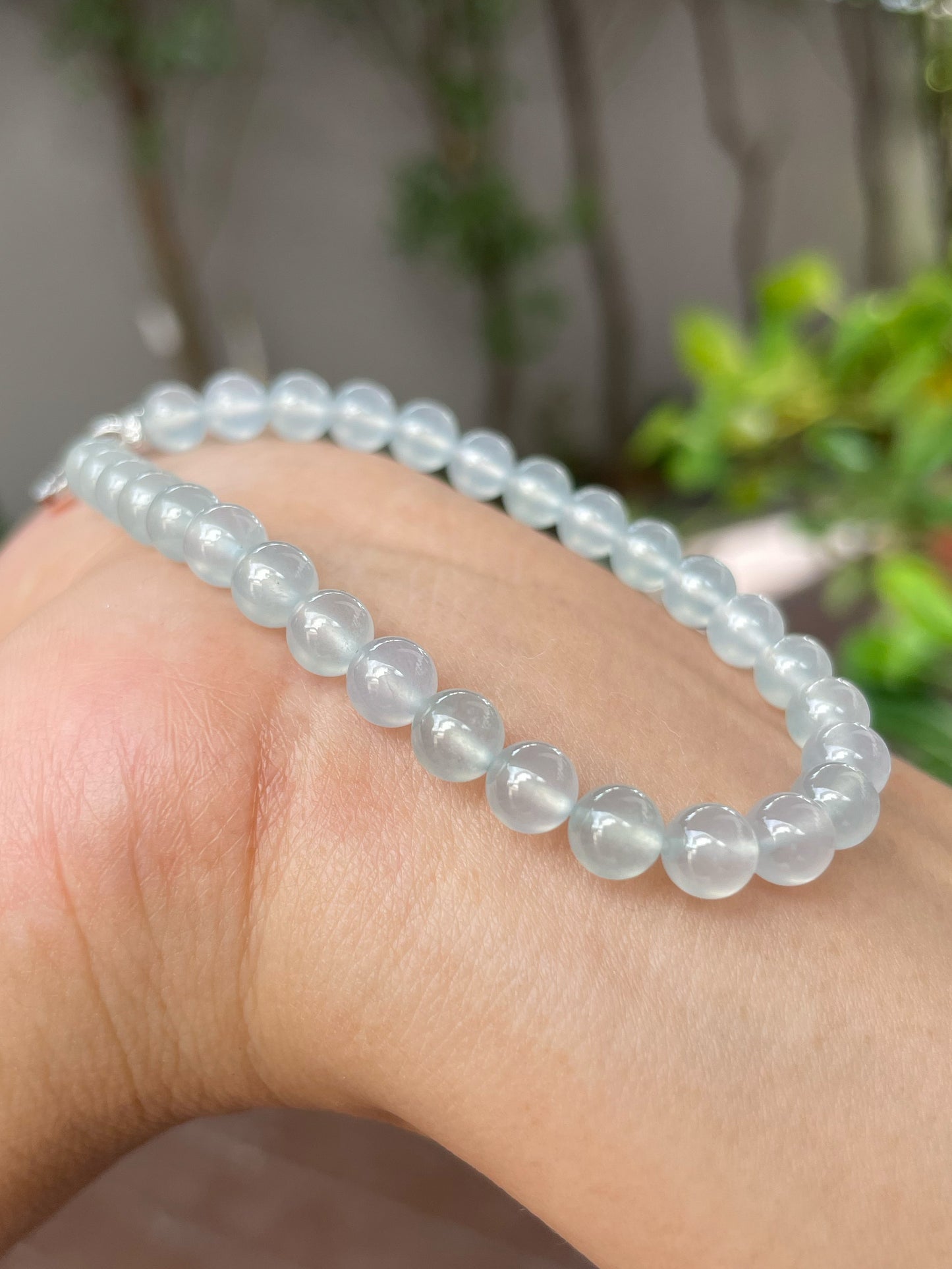 Glassy Jadeite Bracelet - Round Beads (NJBA116)