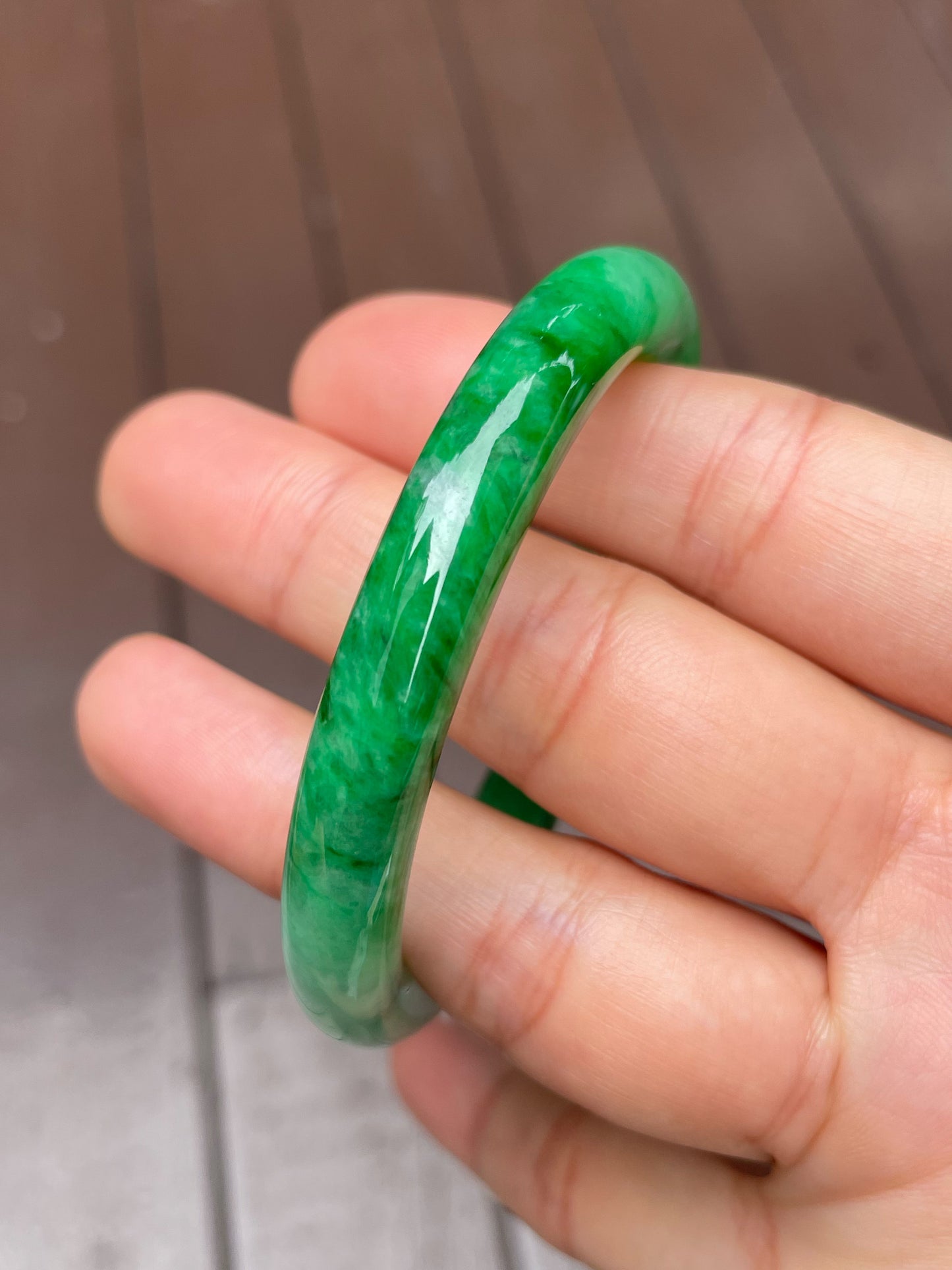 Green Jadeite Bangle | 53mm (NJBA121)