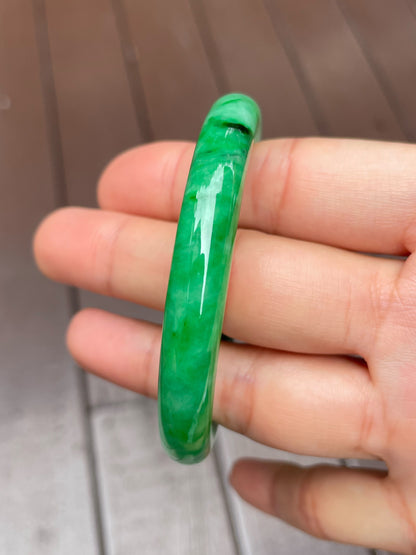 Green Jadeite Bangle | 53mm (NJBA121)