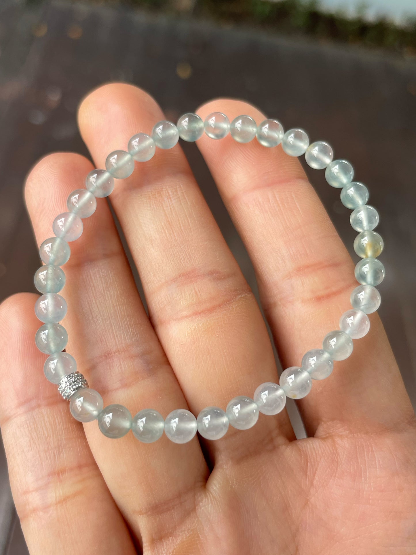 Glassy Jadeite Bracelet - Round Beads (NJBA147)