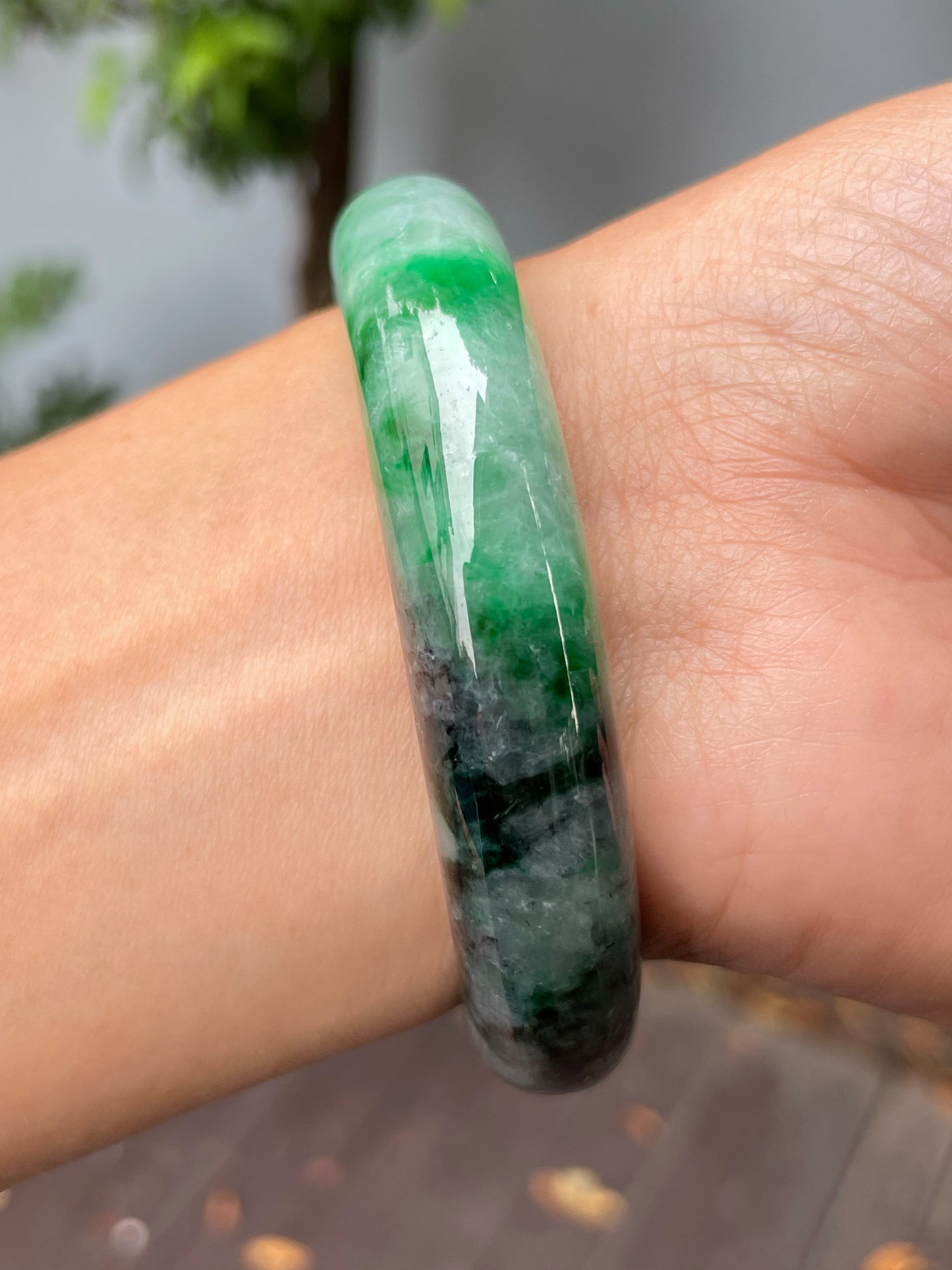 Green With Black Jade Bangle | 58mm (NJBA151)