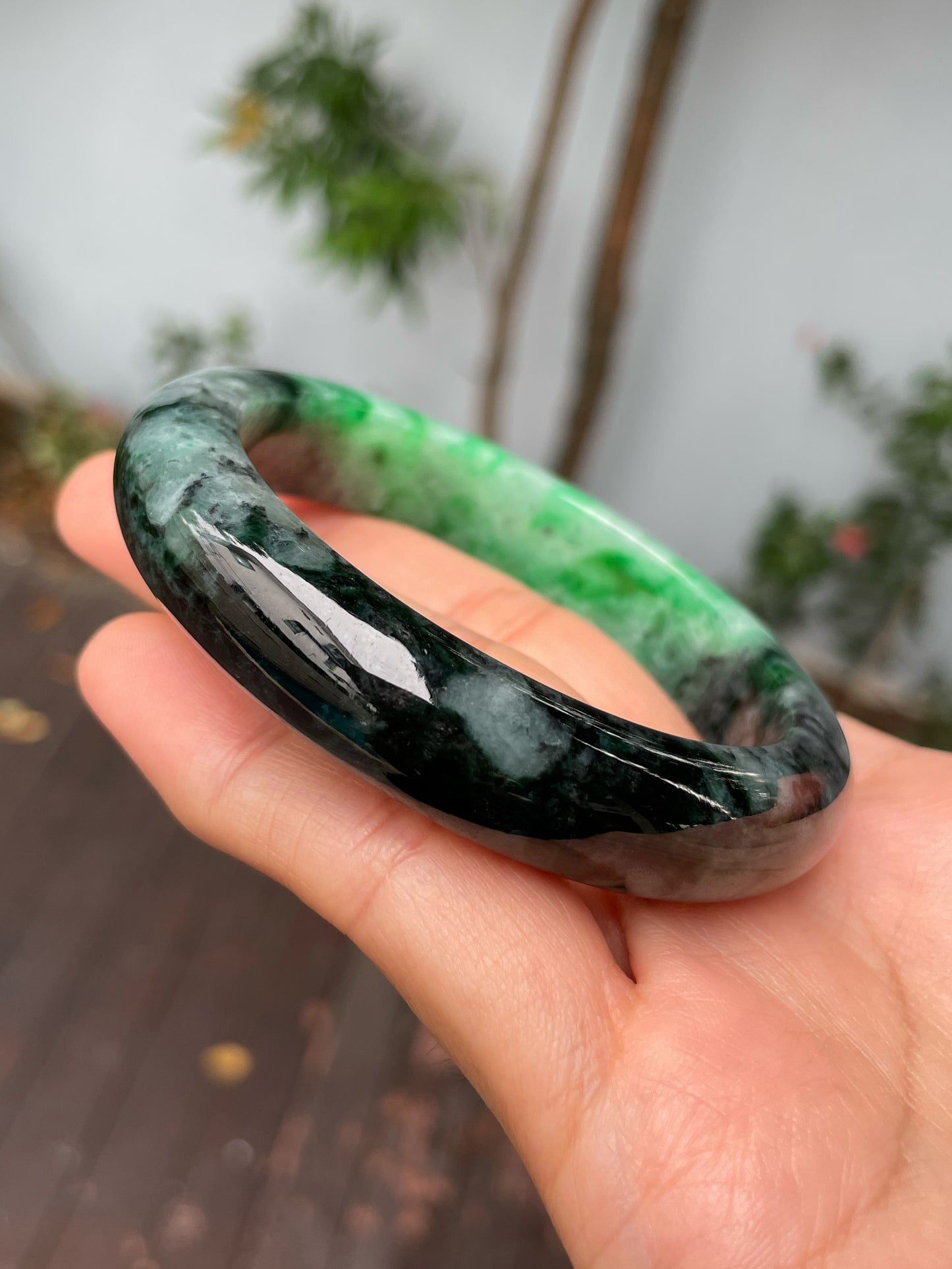 Green With Black Jade Bangle | 58mm (NJBA151)