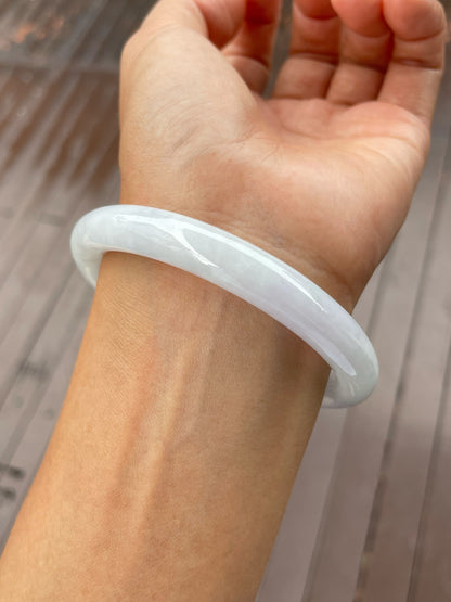 White Jadeite Bangle | 61mm (NJBA176)