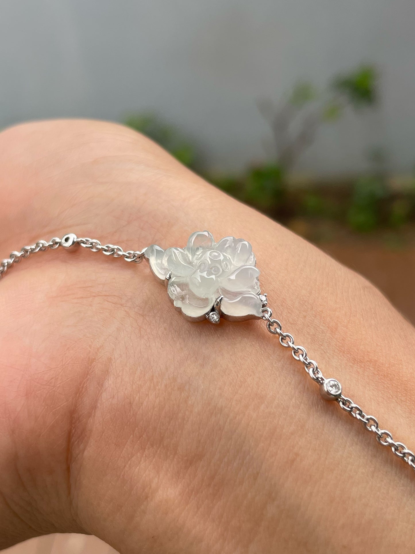 Icy White Jade Bracelet - Lotus Flower (NJBA181)