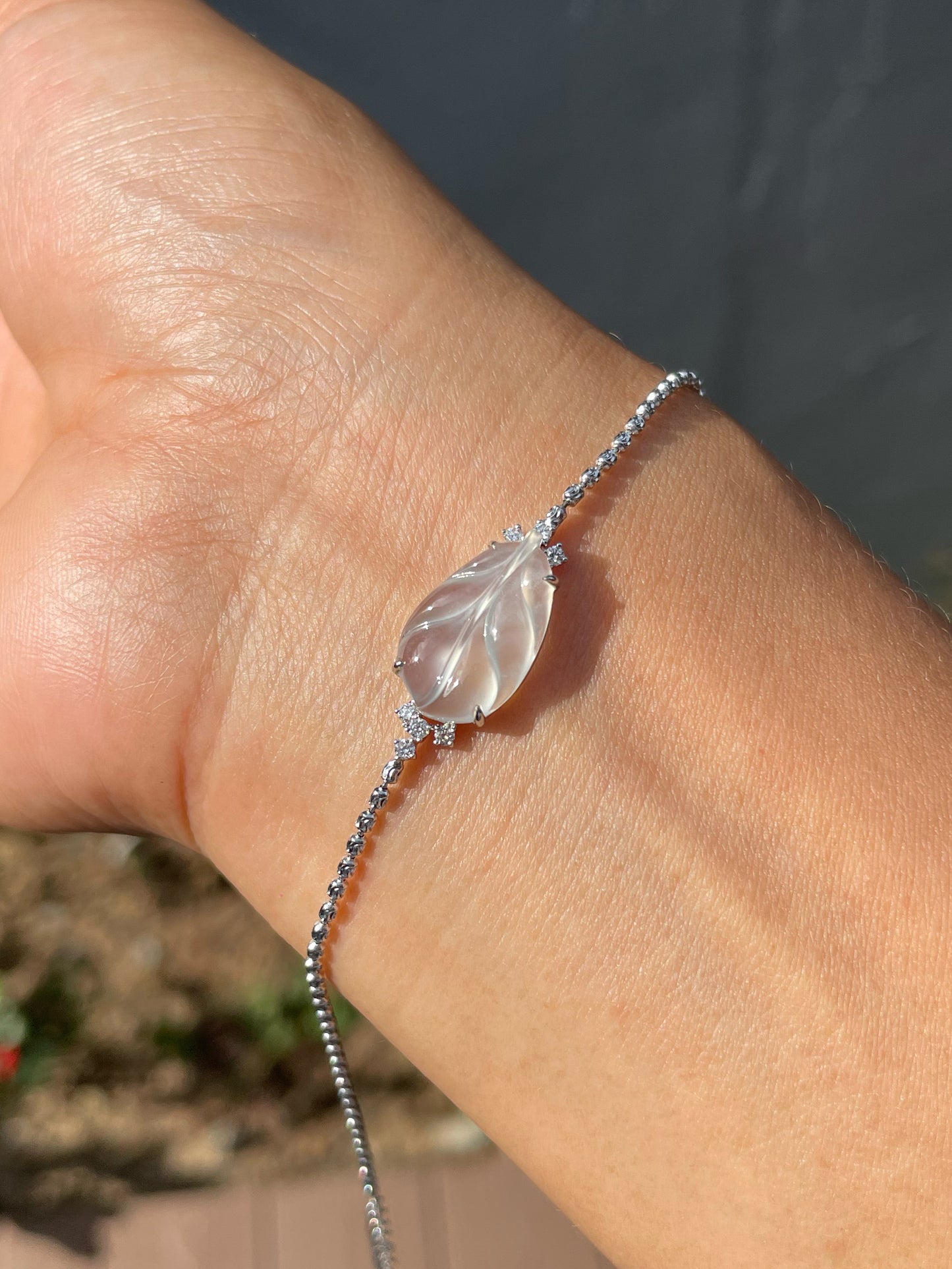 Glassy Jadeite Bracelet - Leaf Carving 叶子 (NJBA186)