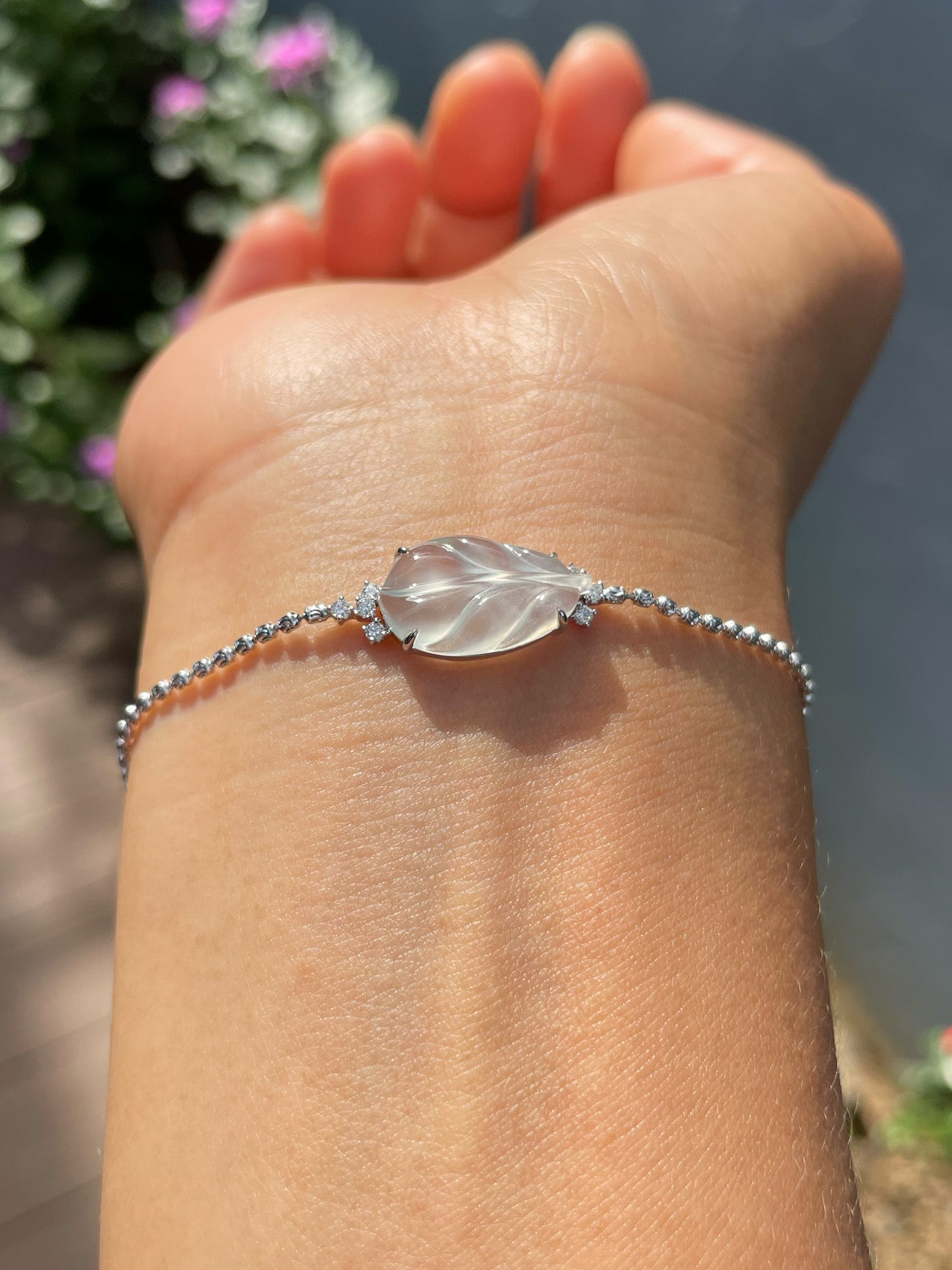 Glassy Jadeite Bracelet - Leaf Carving 叶子 (NJBA186)