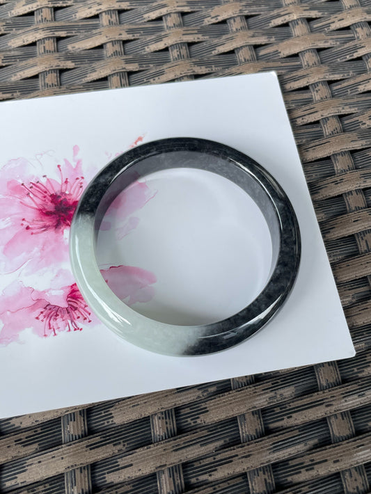 White With Black Jade Bangle | 53mm (NJBA187)