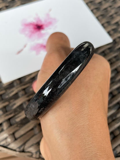 White With Black Jade Bangle | 53mm (NJBA187)