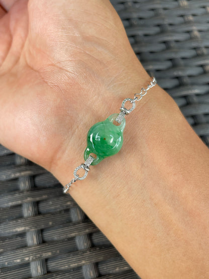 Green Jadeite Bracelet - 平安扣 (NJBA190)