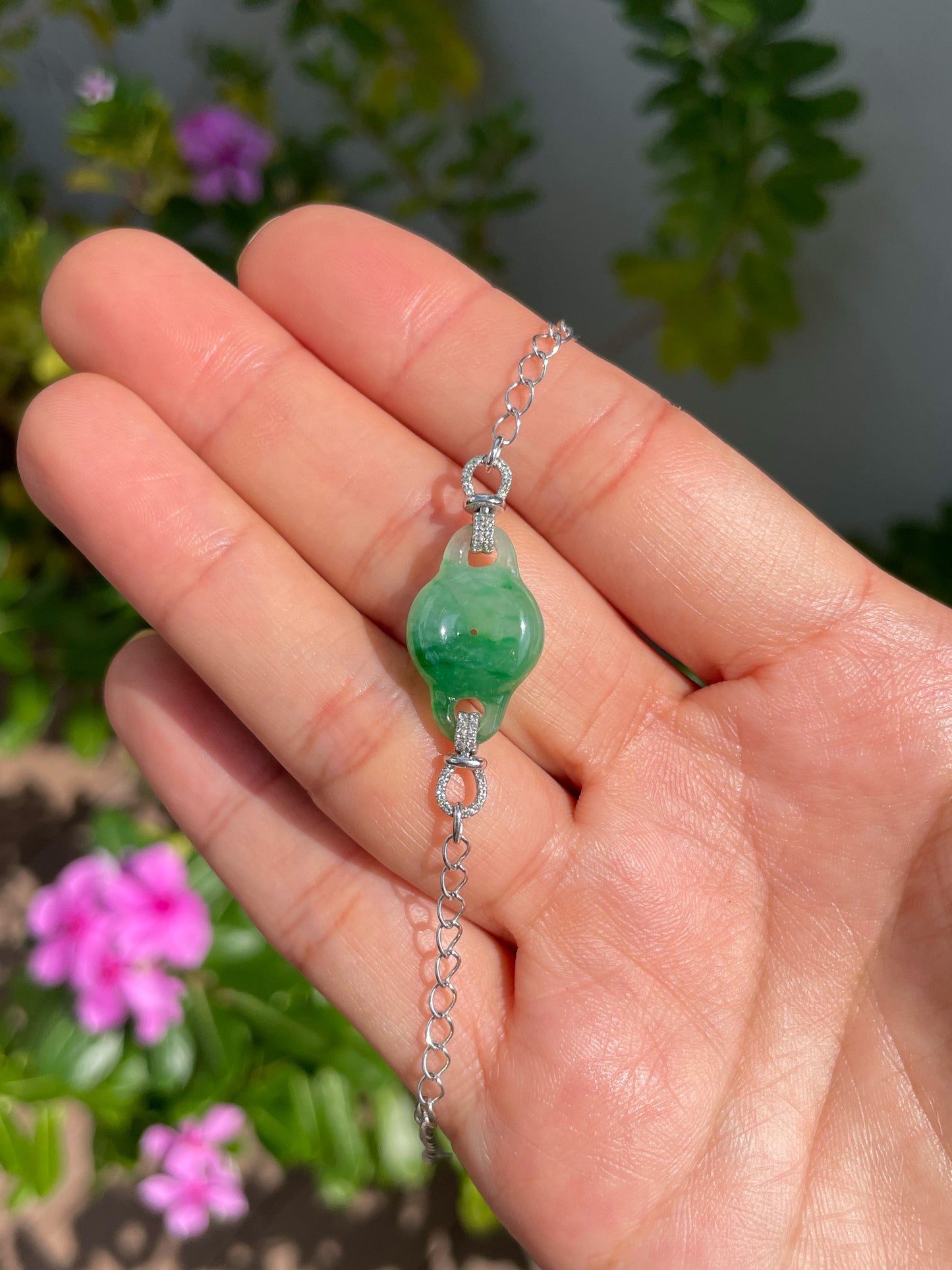 Green Jadeite Bracelet - 平安扣 (NJBA190)