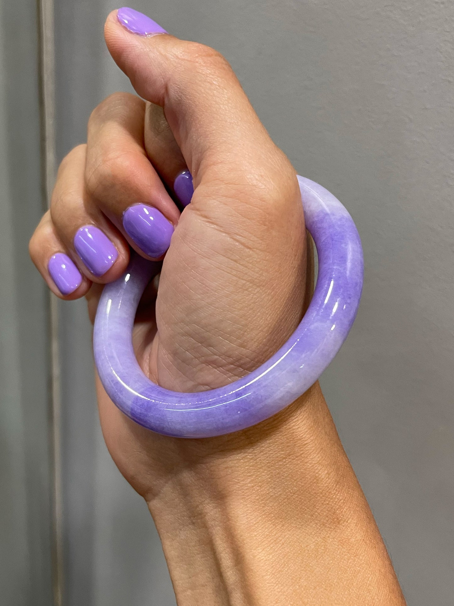 Vivid Lavender Jade Bangle | 54mm (NJBA191)