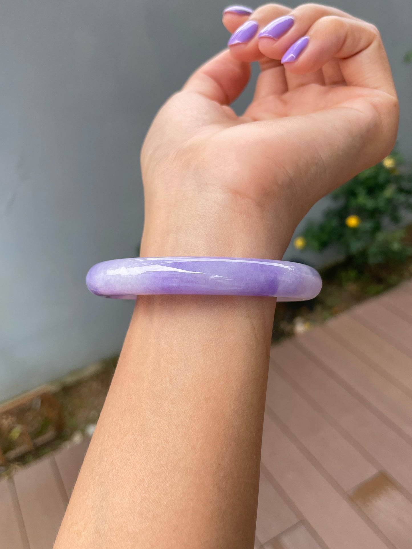 Vivid Lavender Jade Bangle | 54mm (NJBA191)