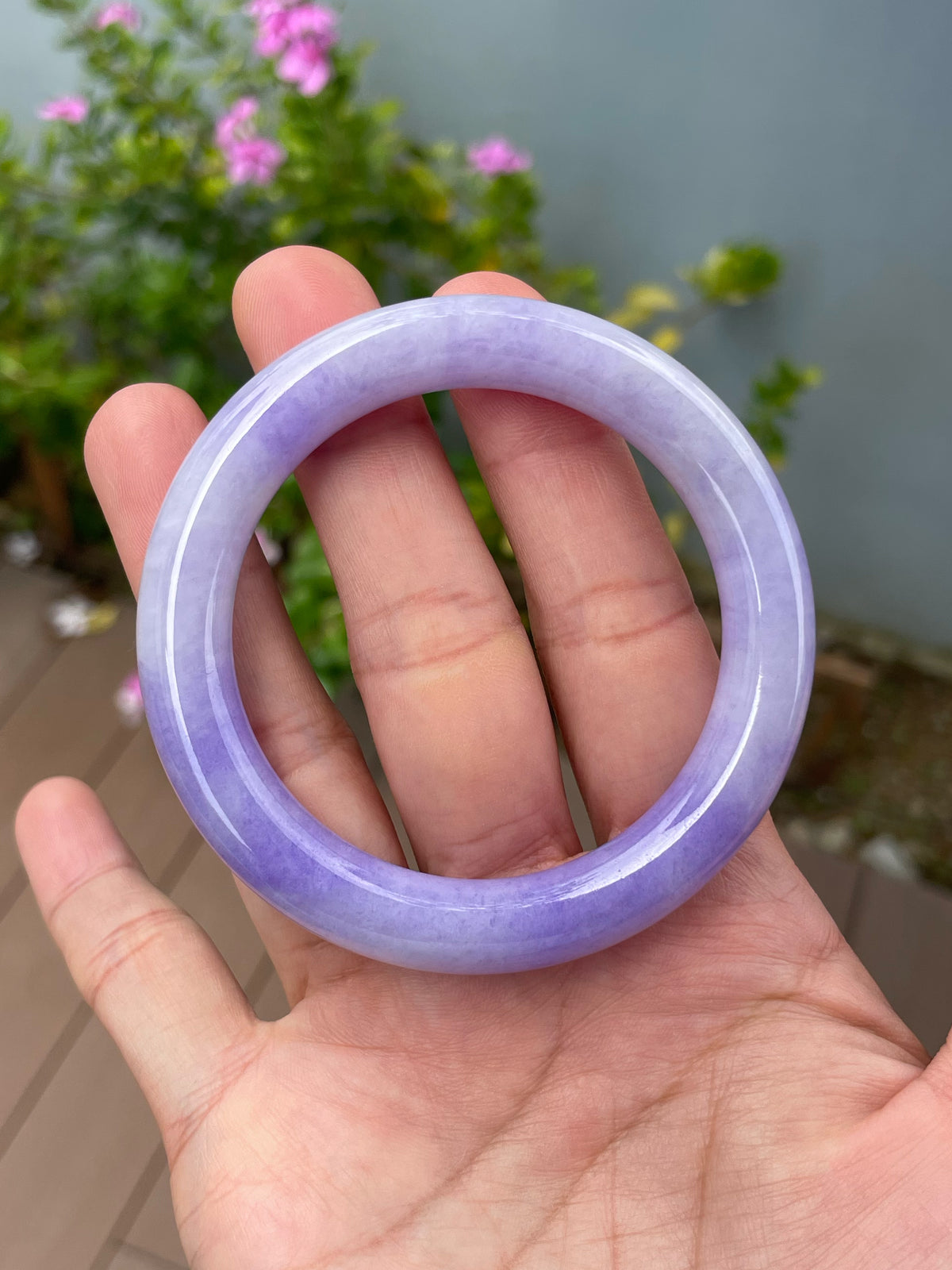 Vivid Lavender Jade Bangle | 54mm (NJBA191)