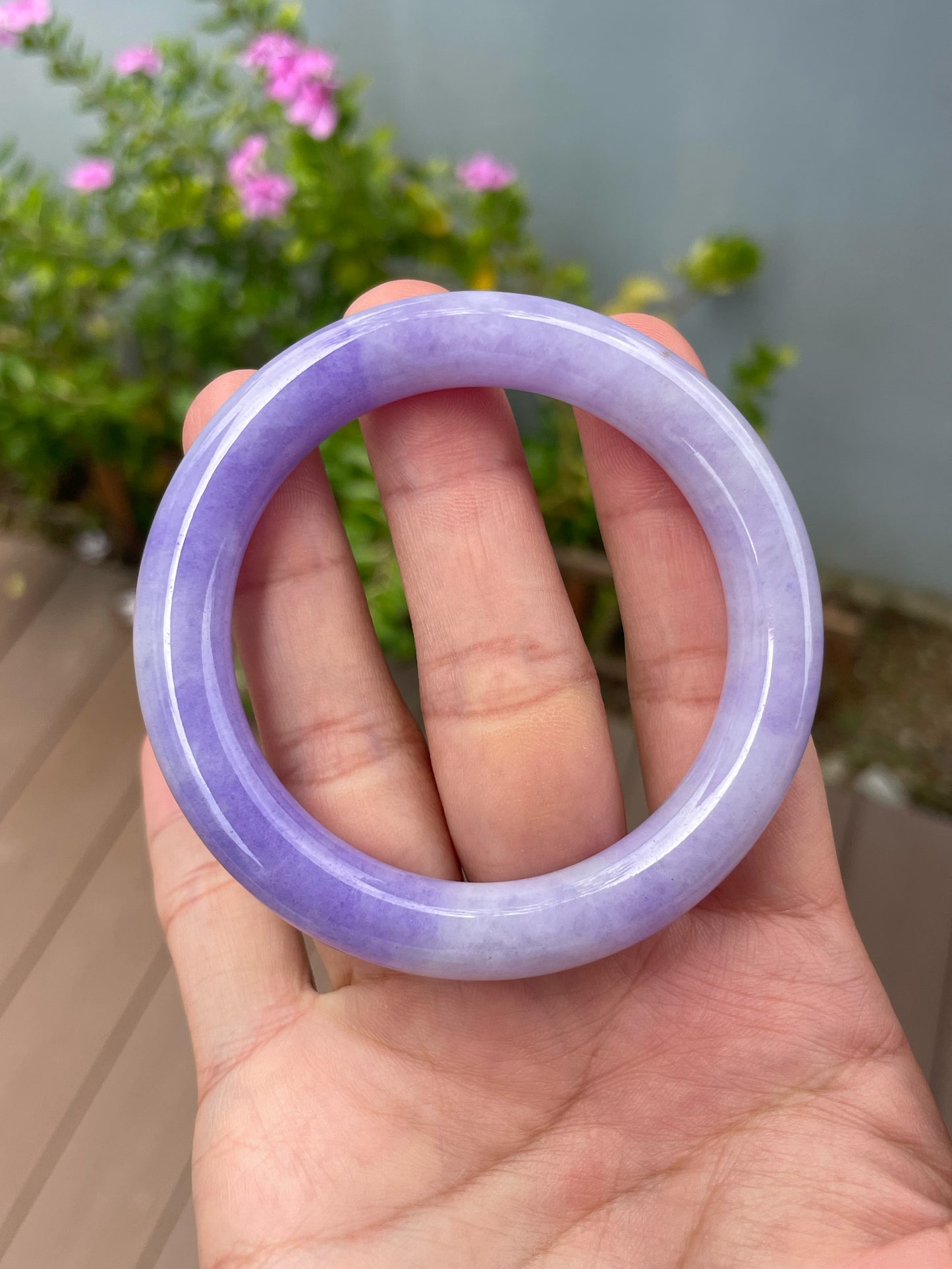 Vivid Lavender Jade Bangle | 54mm (NJBA191)