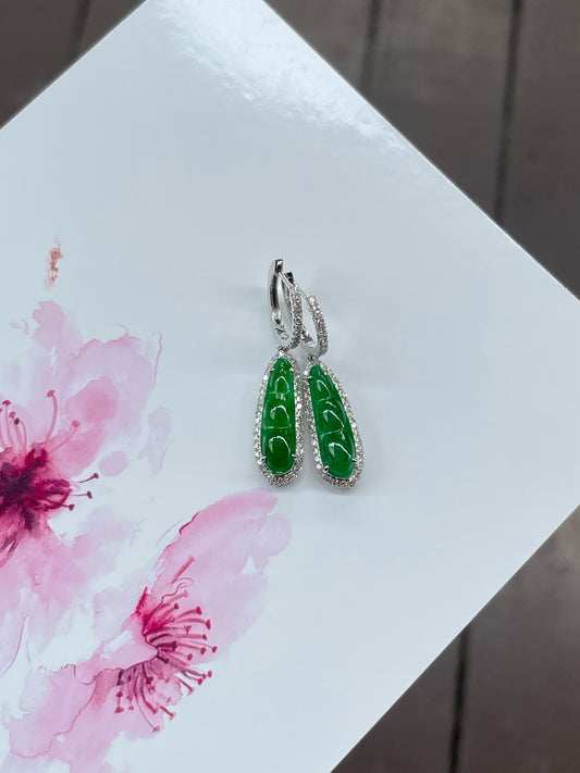 Green Jade Earrings - Peapod Carvings (NJE100)