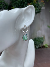 Load image into Gallery viewer, Light Green Jade Earrings (NJE132)
